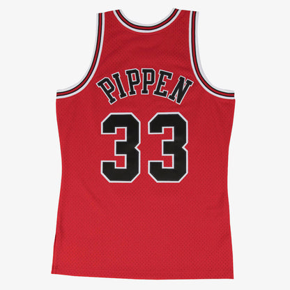 Mens Chicago Bulls Scottie Pippen Mitchell & Ness Red 1997-98 Hardwood Classics Swingman Jersey